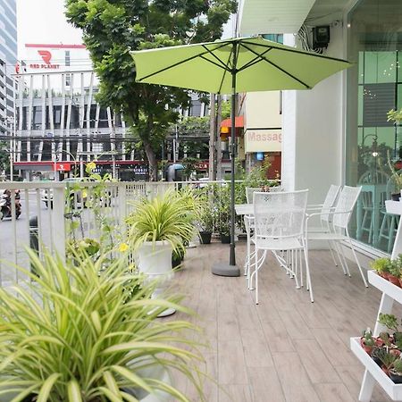 בנגקוק Mali @Silom Boutique Hotel מראה חיצוני תמונה
